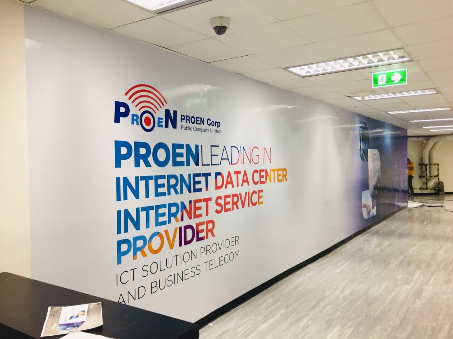 Wall Sticker Inkjet Over-Size