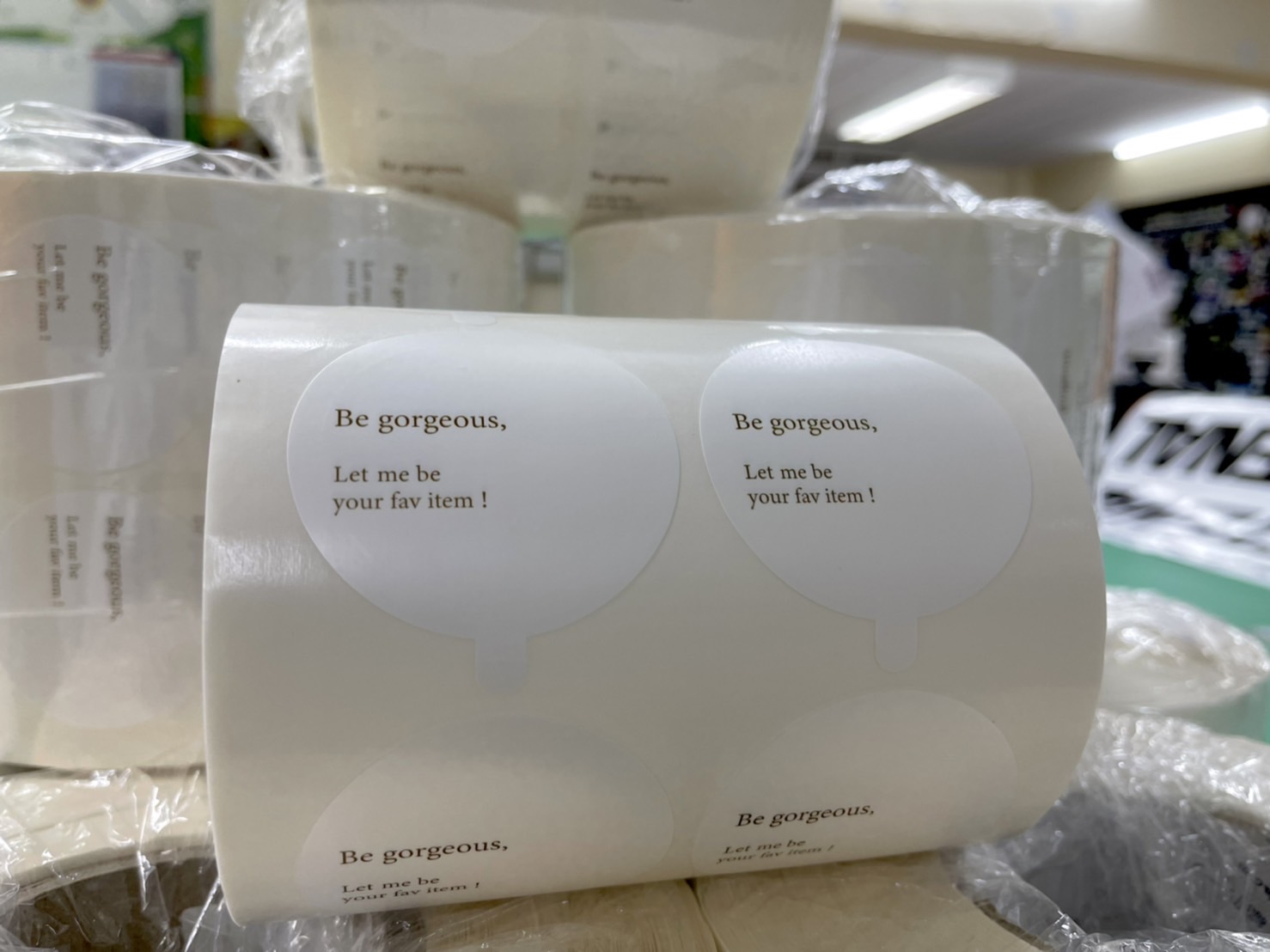 ฉลากสินค้าพร้อมใช้ แบบม้วน