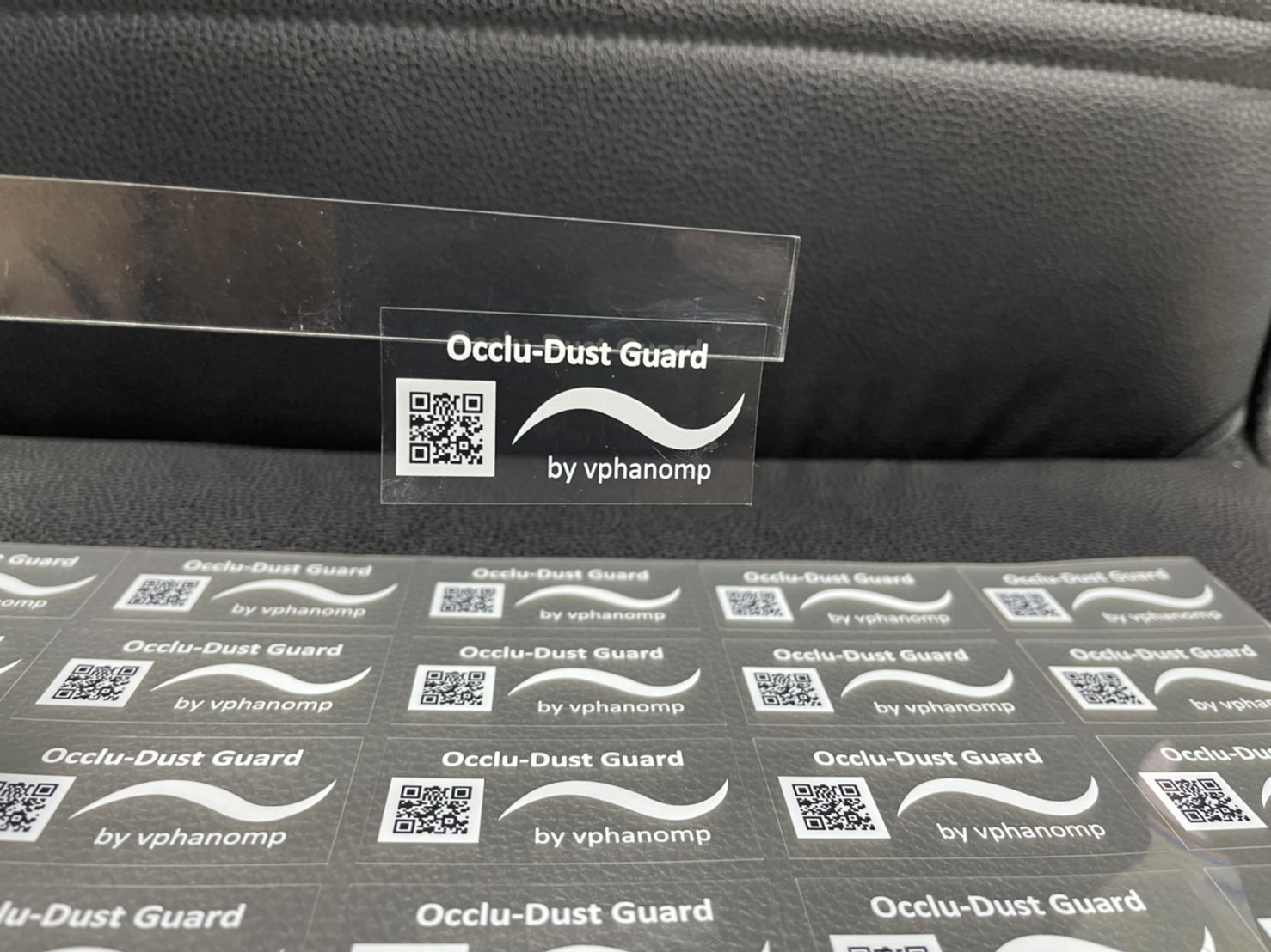 ฉลากสินค้าสร้างแบรนด์ พิมพ์หมึกขาว