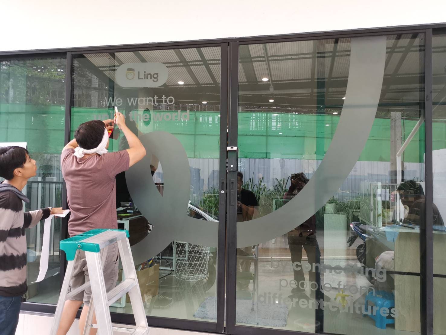 รับติดสติ๊กเกอร์ขุ่น ด่วน