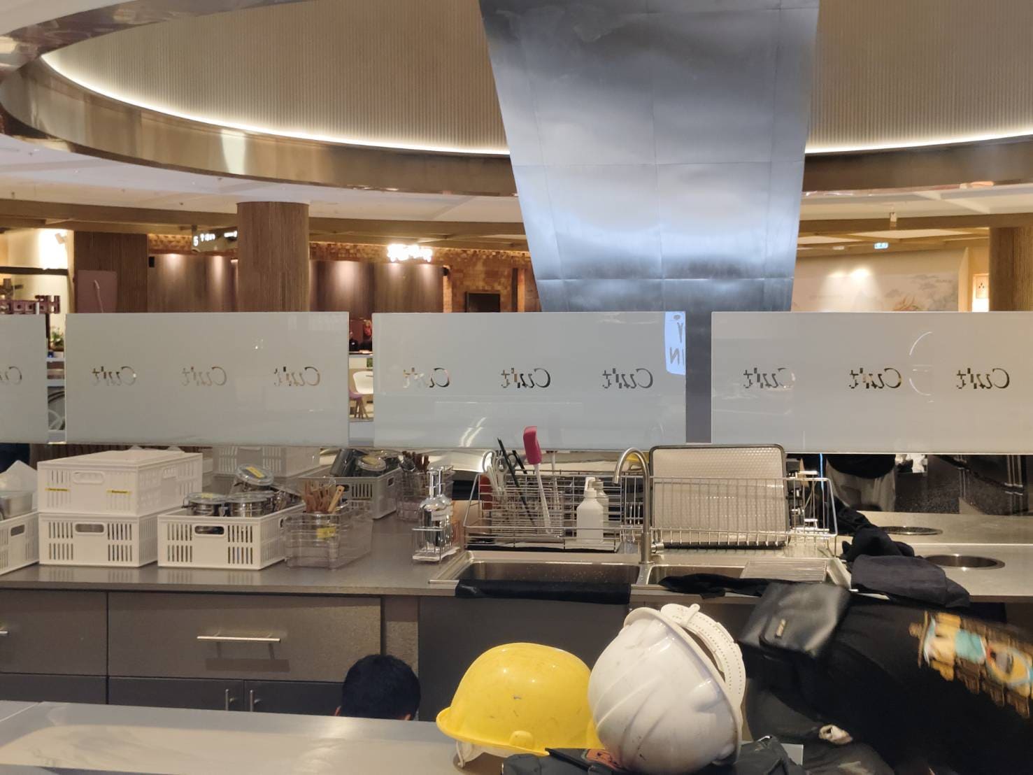 รับทำฟิล์มฝ้า ทุกรูปแบบ