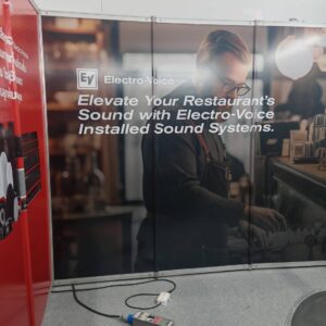 รับทำสติ๊กเกอร์ติดผนัง