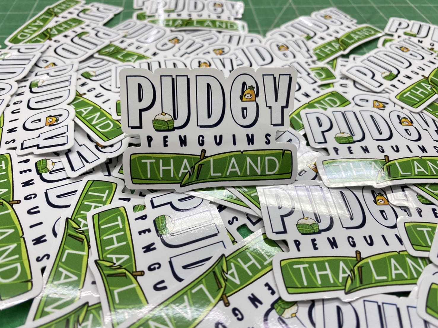 ร้านสติ๊กเกอร์ไดคัท100