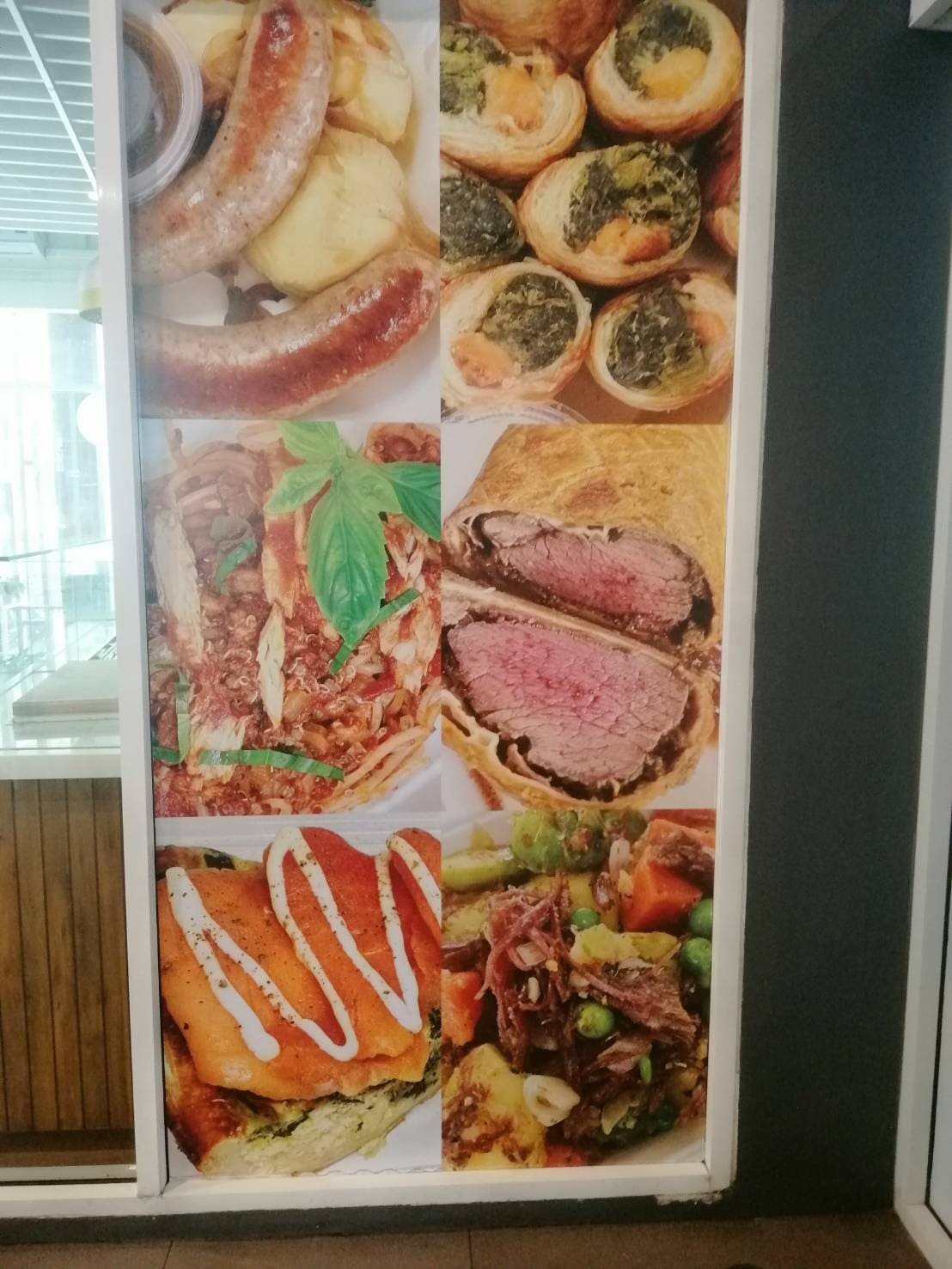 สติ๊กเกอร์ซีทรูติดกระจก