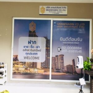 สติ๊กเกอร์ซีทรูพิมพ์ลาย พร้อมติดตั้ง