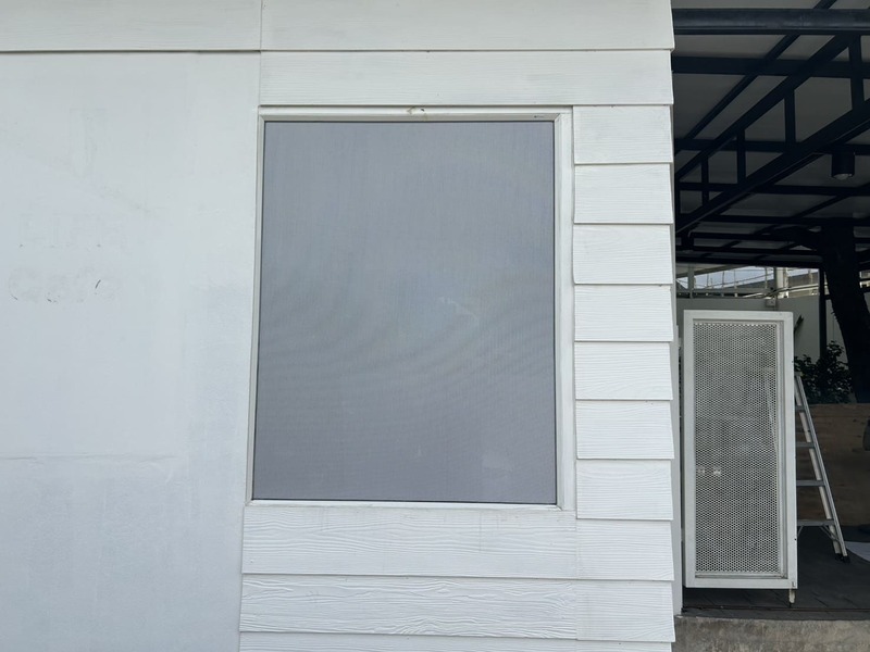 สติ๊กเกอร์ซีทรูสีขาว