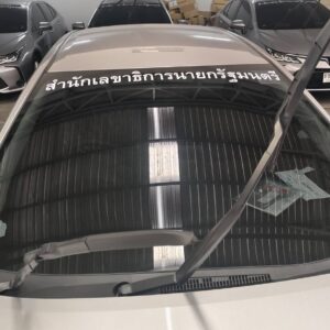 สติ๊กเกอร์ติดกระจกรถยนต์