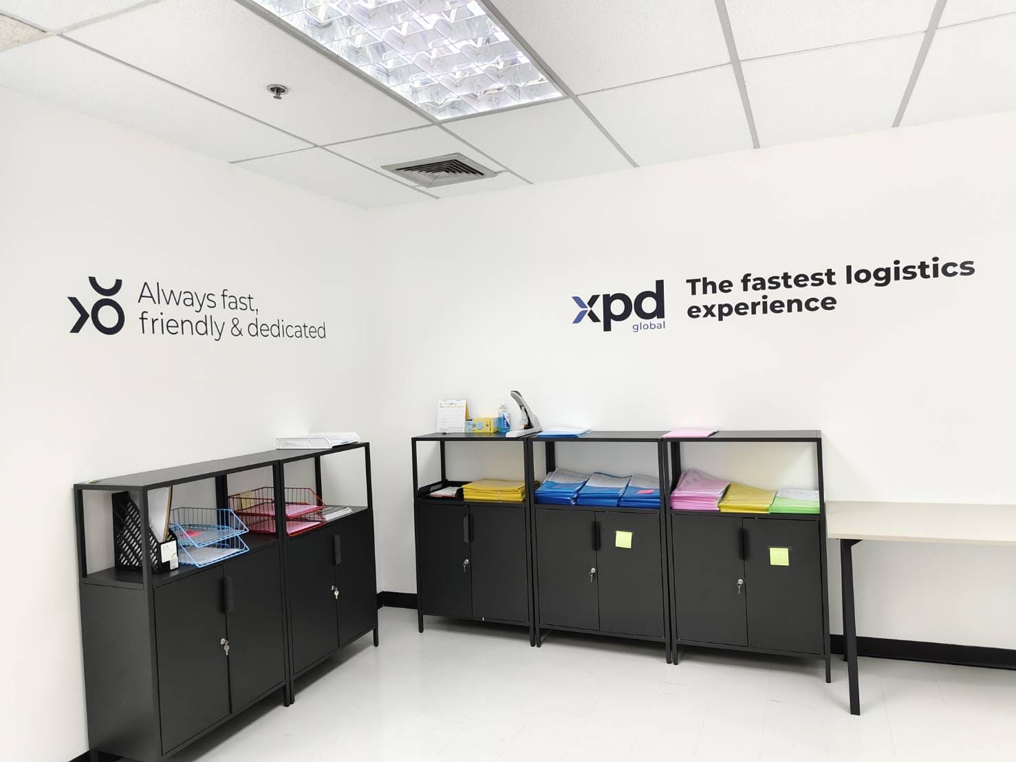 สติ๊กเกอร์ติดผนังภายใน