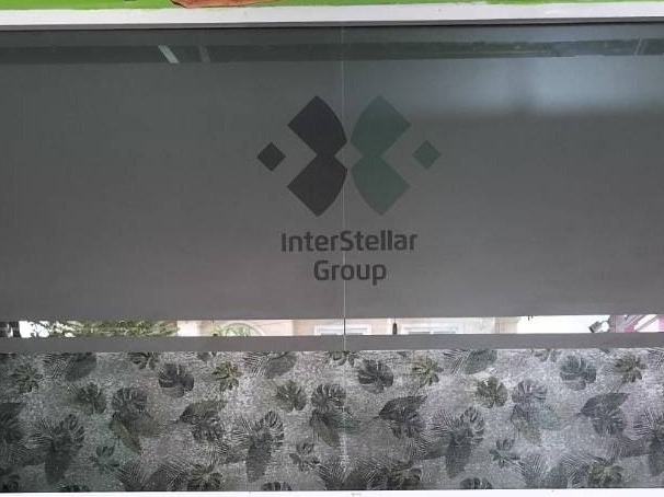 สติ๊กเกอร์ฝ้าพิมพ์ลายลายกราฟิก