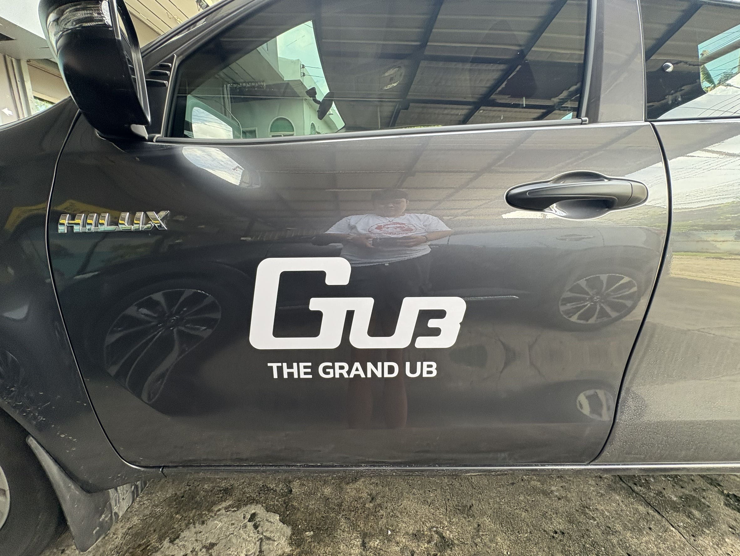 สติ๊กเกอร์โลโก้ติดรถ ไม่มีขั้นต่ำ