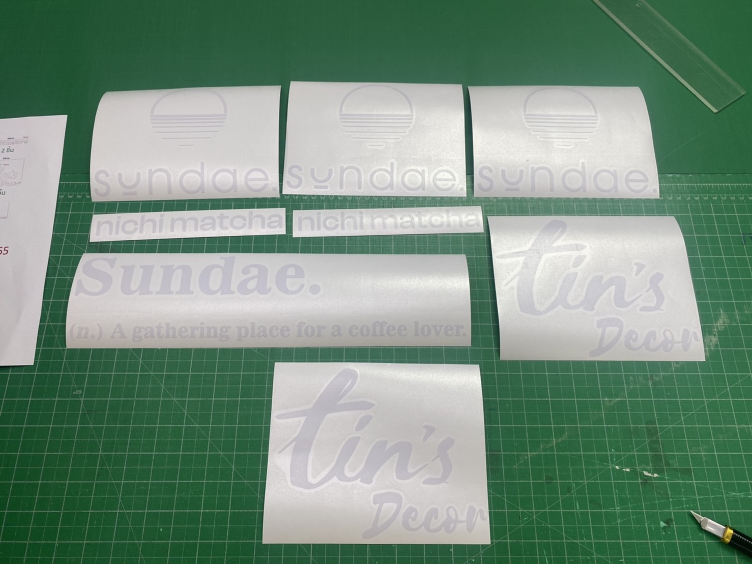 สั่งทําสติ๊กเกอร์ไดคัท