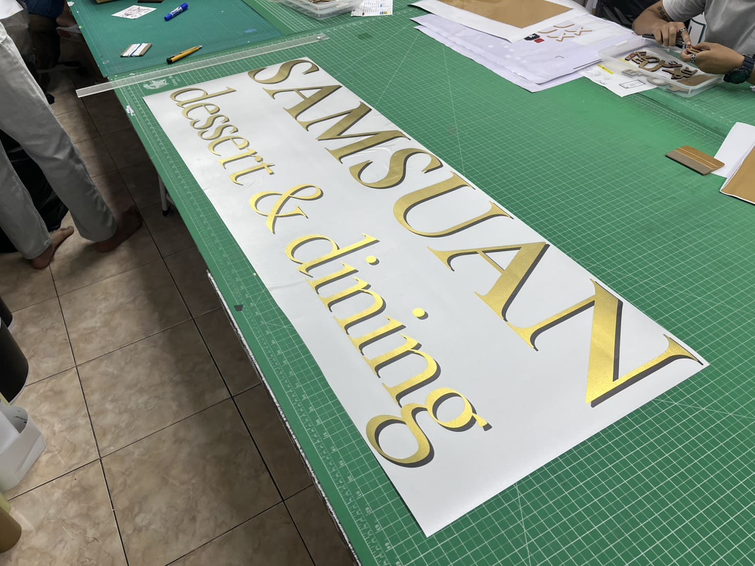 สั่งทําสติ๊กเกอร์ไดคัทใกล้ฉัน