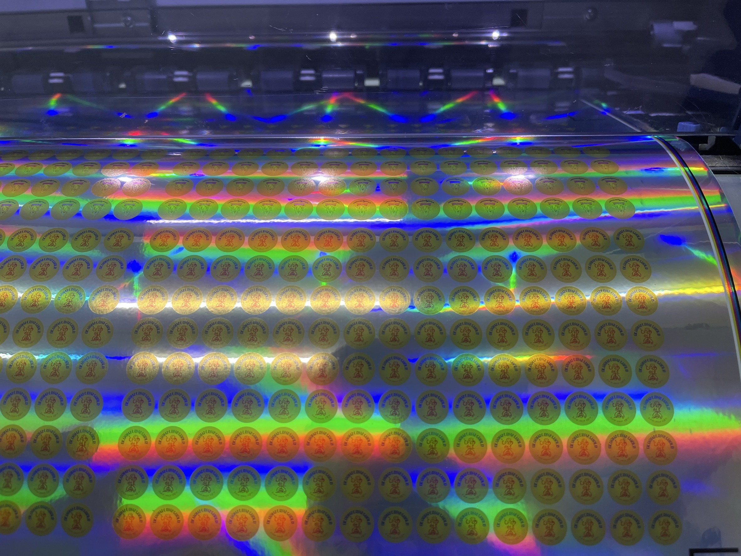 ฉลากกันปลอมแบบโฮโลแกรม