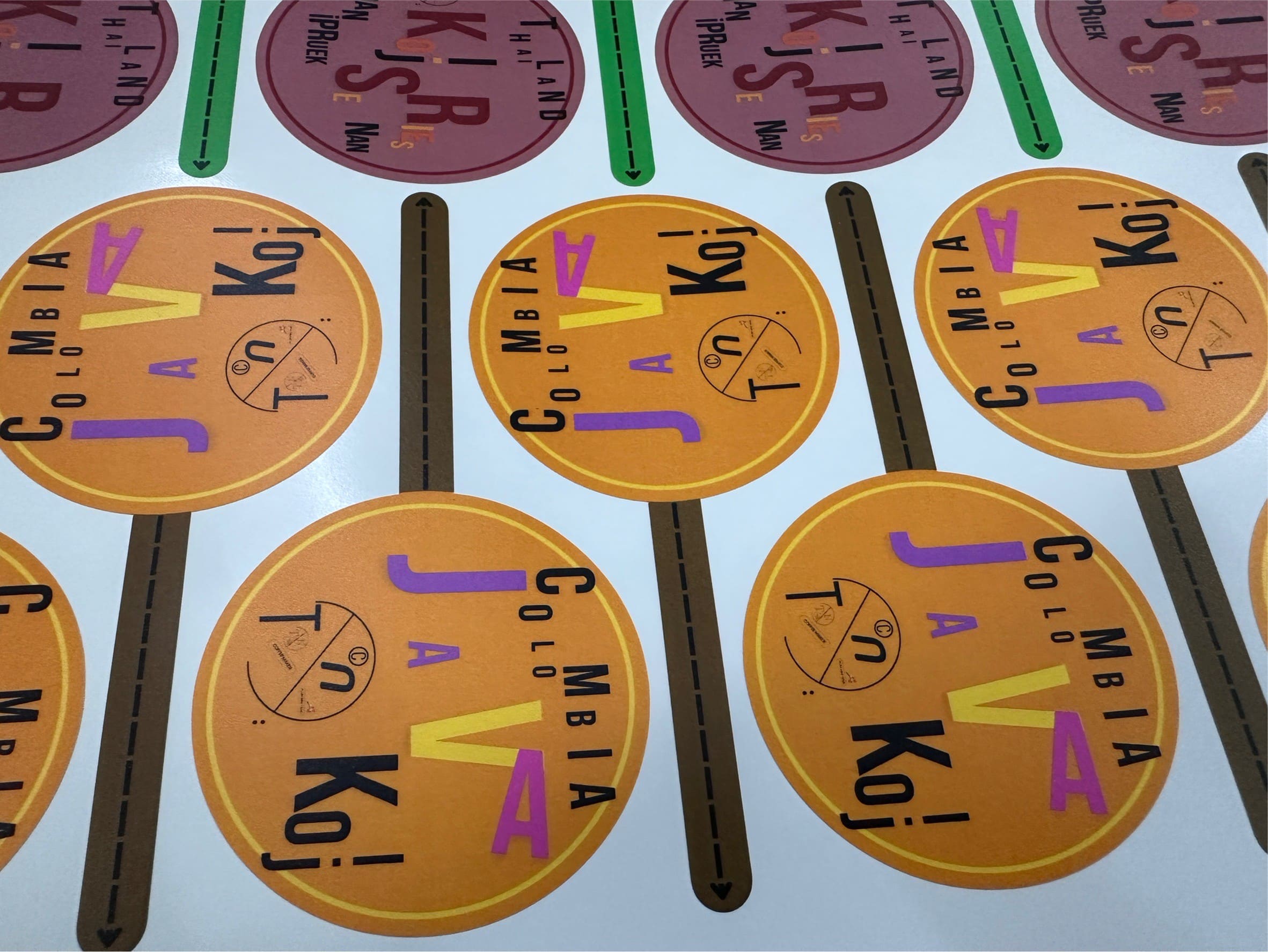 สติ๊กเกอร์ติดสินค้า