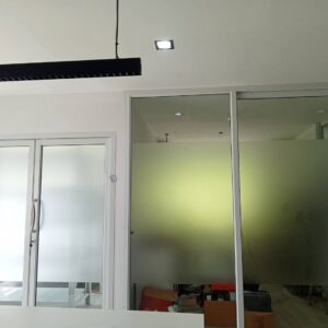 สติ๊กเกอร์ขุ่นติดกระจก