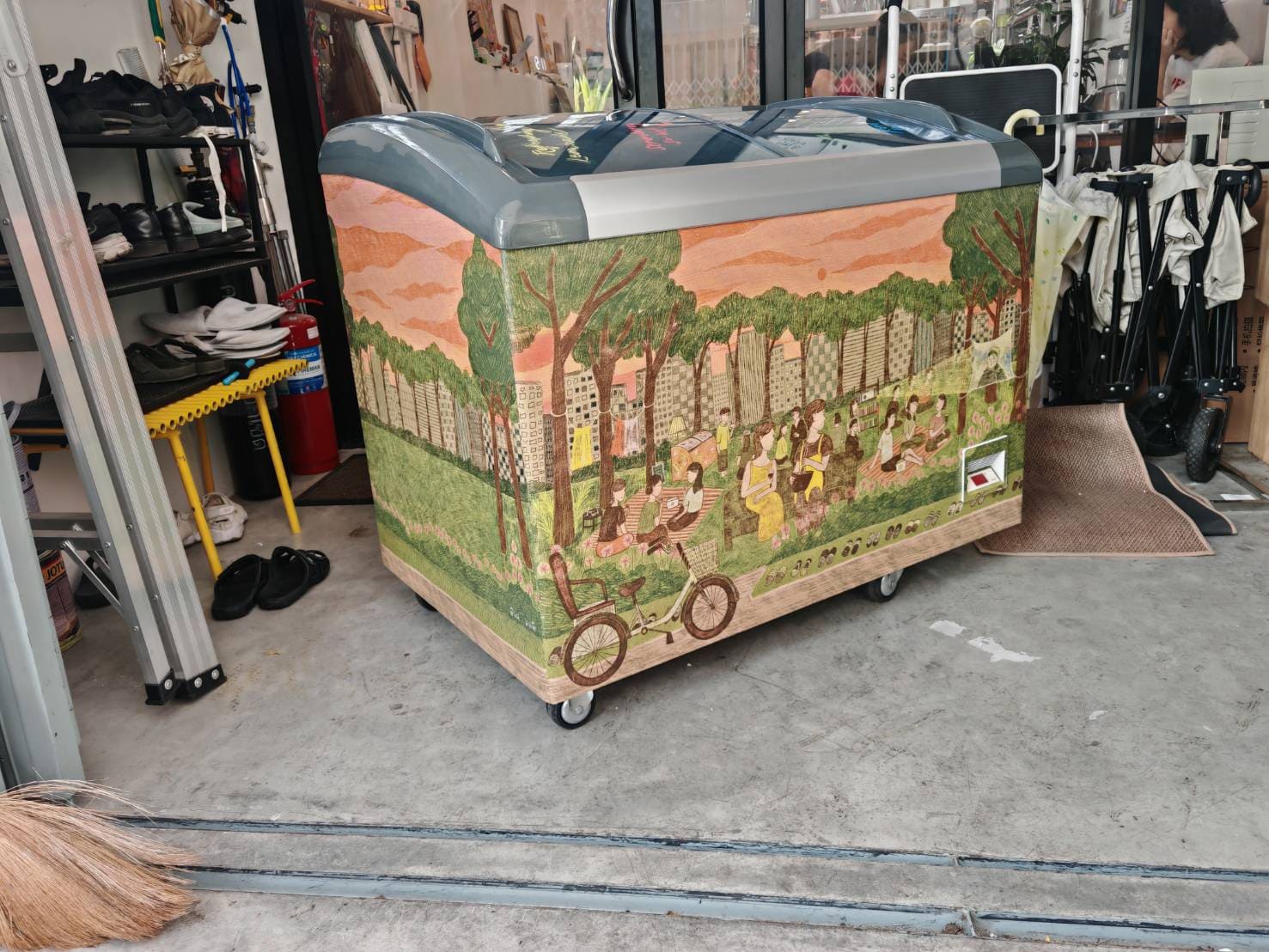 Wrap สติ๊กเกอร์ติดตู้แช่ กันน้ำ กันแดด