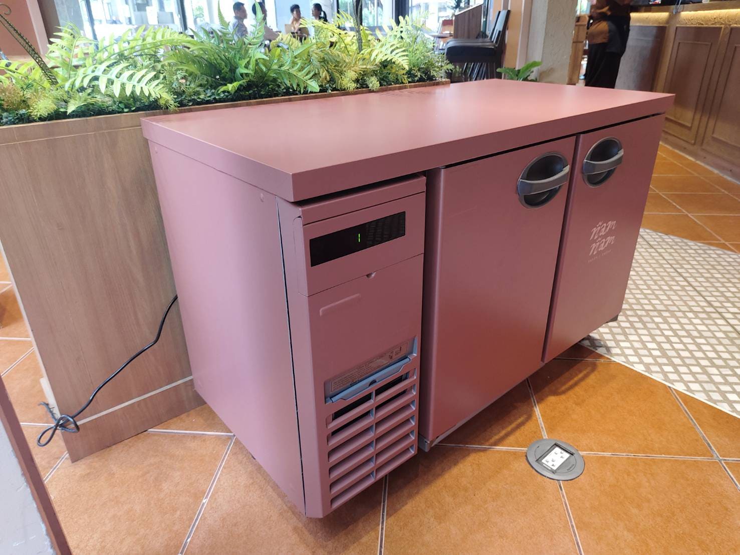 รับแร็ปตู้แช่แข็งด่วน