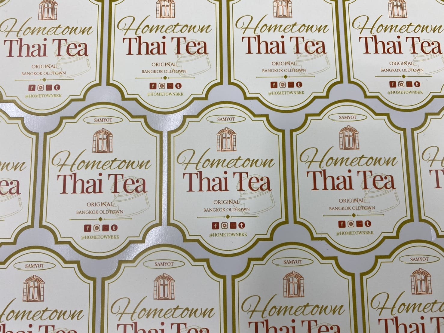 ร้านตัดสติ๊กเกอร์กันน้ำติดแก้ว