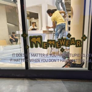 ร้านตัดสติ๊กเกอร์ติดกระจกใกล้ฉัน