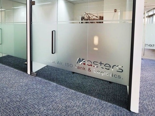 สติ๊กเกอร์ติดกระจกสำนักงาน 3M