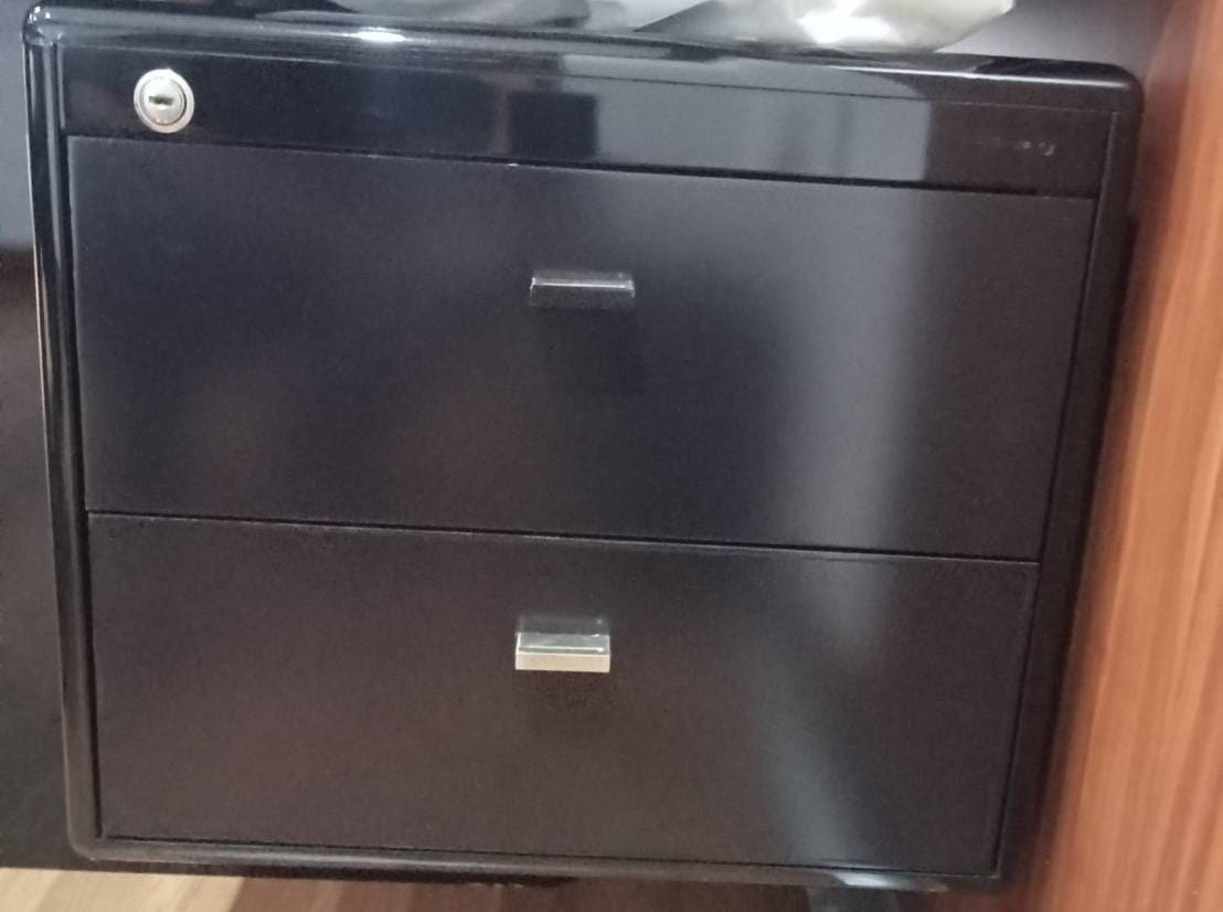 สติ๊กเกอร์ติดตู้ล็อคเกอร์เหล็ก