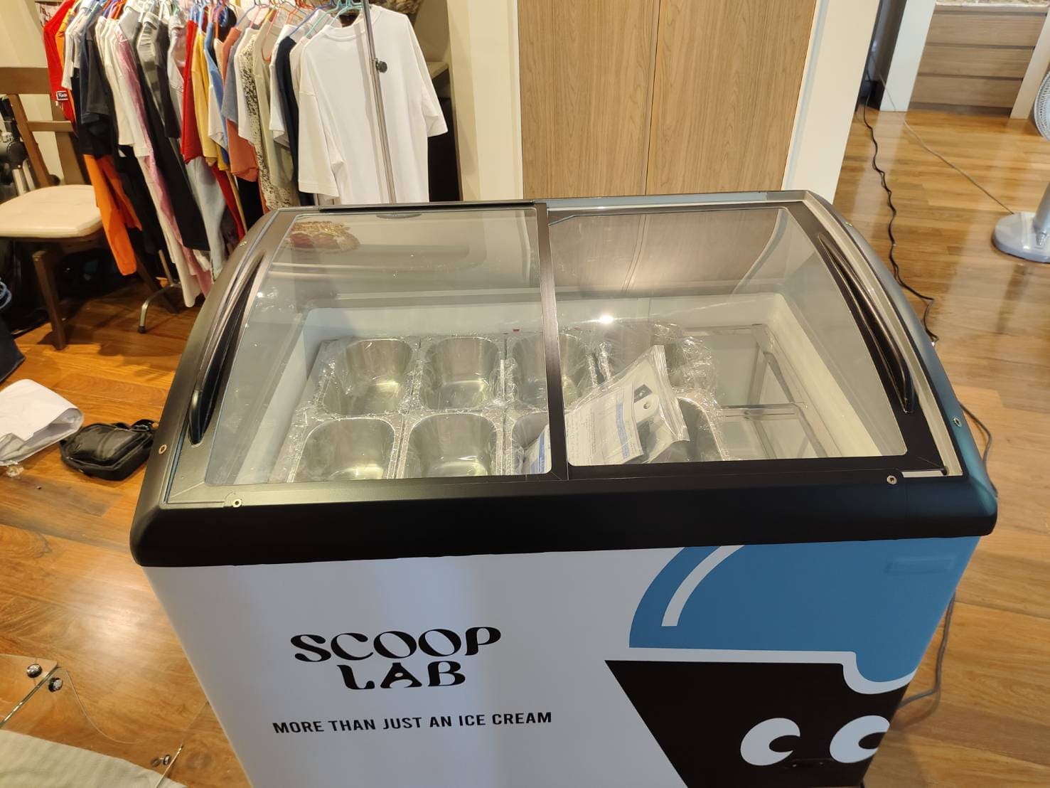 สติ๊กเกอร์ติดตู้แช่แข็ง