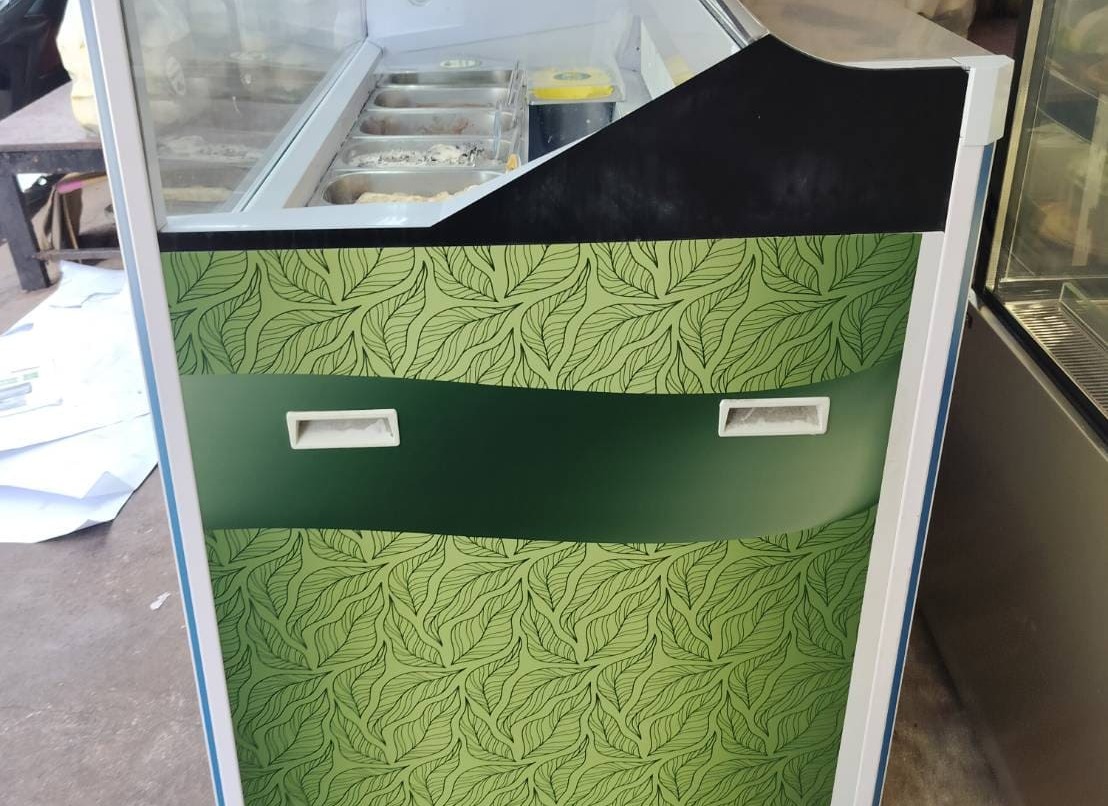 สติ๊กเกอร์ติดตู้ไอติม