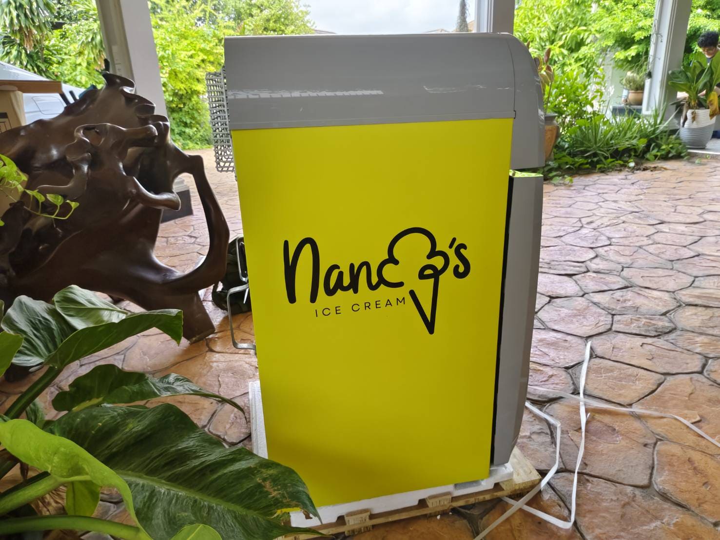 สติ๊กเกอร์ติดตู้ไอติม