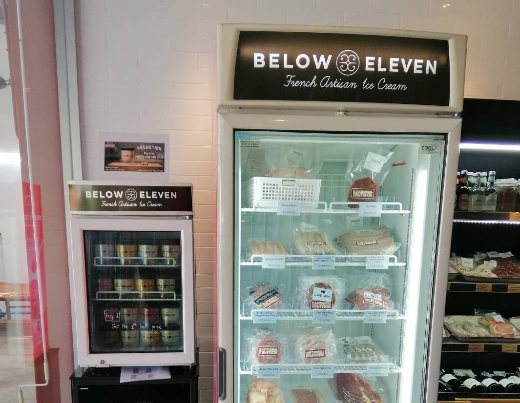 สั่งทำสติ๊กเกอร์ติดตู้แช่ ไม่มีขั้นต่ำ